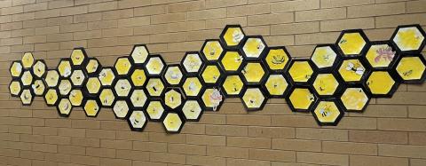 Bee your best artwork display