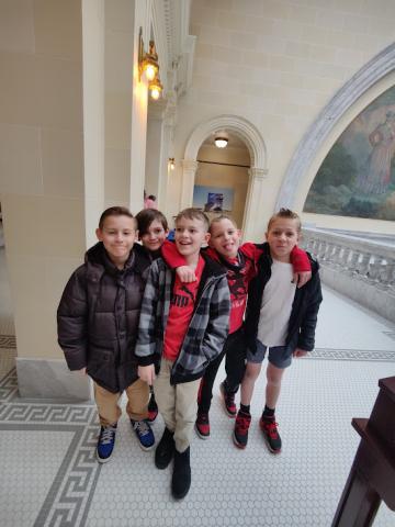 5th graders at the state capitol